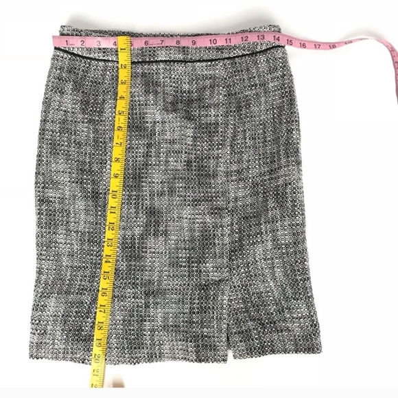 White House Black Market WHBM Cotton Pencil Mini Skirt Size 2 Black White - Picture 4 of 6